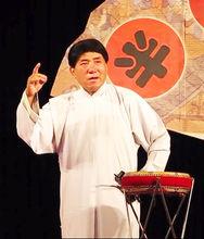 李樹盛為自己早年的錄音配像