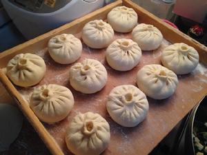 菠菜豆腐冬粉包子