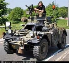 英國費列特80輪式偵察車 英國費列特80輪式偵察車