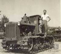 東方紅-54型拖拉機 東方紅-54型拖拉機