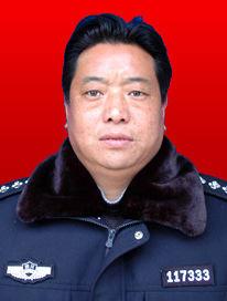 扎西鄧珠[鄉城縣人民政府副縣長公安局長]