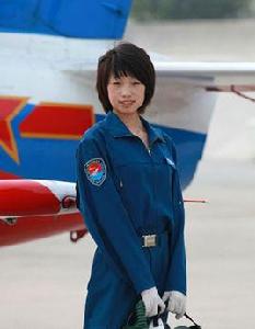 張曉佳[中國空軍首批戰鬥機女飛行員]
