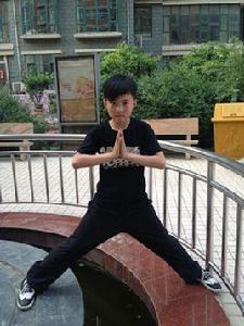 袁國欽[國際街舞大賽popping舞種青少年組冠軍]