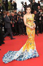 勞倫斯·許設計的雲錦庫緞晚禮服