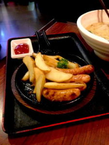 鐵板臘腸 鐵板臘腸