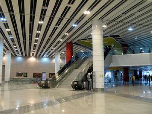 福田口岸站大堂