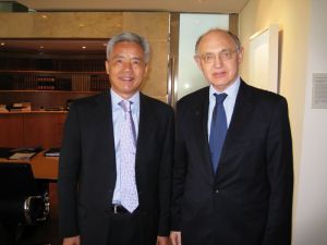 殷恆民大使會見阿外長蒂梅爾曼