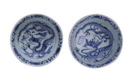 元代青花龍紋碗(一對) 元代青花龍紋碗(一對)