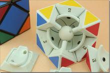 斜轉魔方內部結構