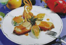 烤帶皮豬腿配蘋果汁 烤帶皮豬腿配蘋果汁