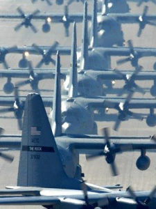 大型軍用運輸機 大型軍用運輸機