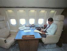 羅納德·里根與空軍一號