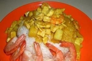 咖喱土豆雞肉蝦豆腐飯 咖喱土豆雞肉蝦豆腐飯