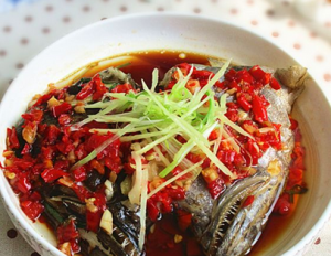 剁椒清蒸魚頭