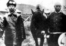 中村震太郎(左)
