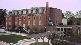 美國伯科曼中學 美國伯科曼中學