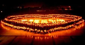 學校師生舉行汶川周年祭