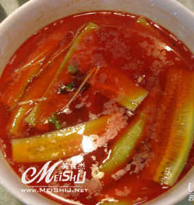 紅油黃瓜 紅油黃瓜