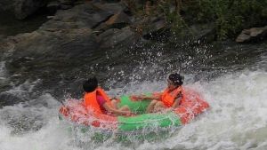 太湖羅河谷漂流 太湖羅河谷漂流