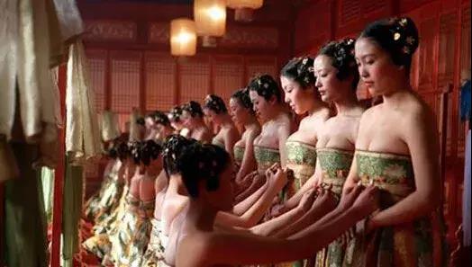 古代的宮女是怎樣在皇帝身邊求生存的?