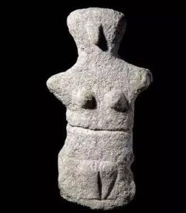喀帕蘇斯女性雕像