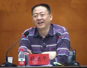 《碧空天鏈》主編錢衛平