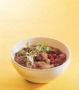 牛肉丸子胡辣湯 牛肉丸子胡辣湯
