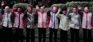 1998年11月18日，第6次亞太經合組織領導人非正式會議在馬來西亞的吉隆坡舉行。