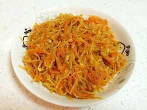 小炒胡蘿蔔絲 小炒胡蘿蔔絲