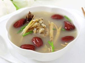 石斛淮山黨參煲水蛇 石斛淮山黨參煲水蛇