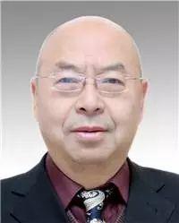 楊峻[昭通市財貿學校原校長]