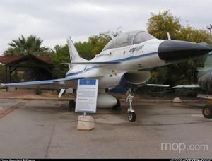 以色列幼獅式戰鬥機