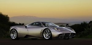 帕加尼Huayra圖冊