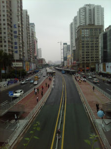 拍攝模式：自動 拍攝環境：室外 天氣：陰雨