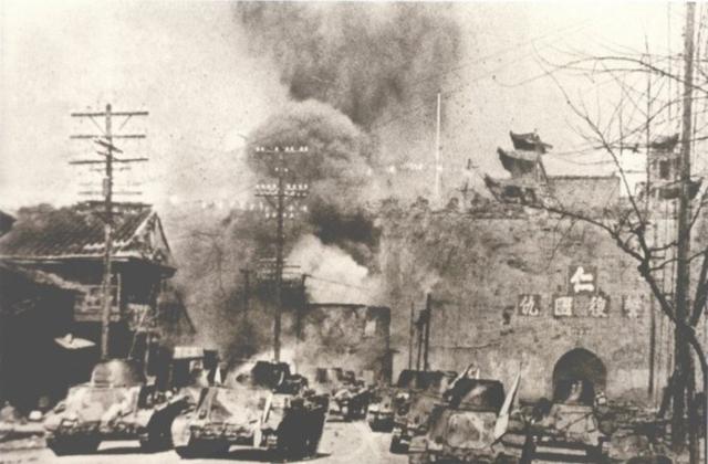 史達林死守莫斯科的底氣在哪裡,是他的賭徒性格?多虧了日本!