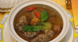 無花果燉白鴿 無花果燉白鴿