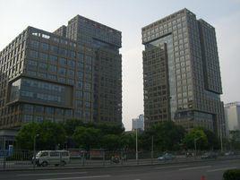 由由世紀廣場 由由世紀廣場