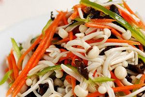 彩虹金菇煲 彩虹金菇煲