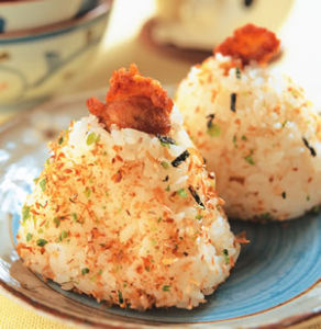 唐揚雞肉塊飯糰 唐揚雞肉塊飯糰