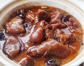 黃豆香菇煲豬蹄 黃豆香菇煲豬蹄