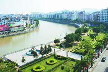 東鎮街道[廣東省信宜市東鎮]