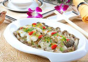 鱈魚蒸豆腐 鱈魚蒸豆腐