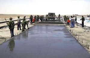 （圖）格爾木機場