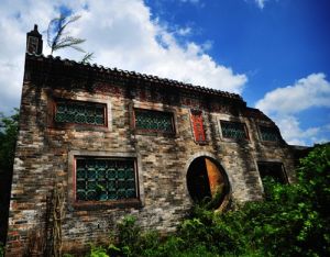 硃砂鎮敕書樓和錫三公祠