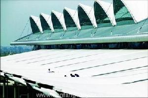 廣州新白雲機場鋼結構屋頂