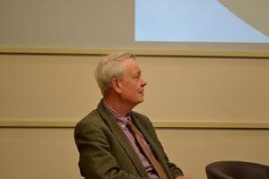 詹姆斯&middot;賓尼