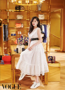 Vogue服飾與美容 2017-02 內頁