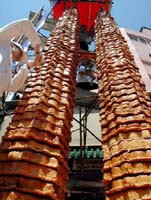 全球最高雙子塔月餅慶中秋 全球最高雙子塔月餅慶中秋