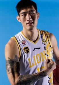 王征[中國籃球運動員]