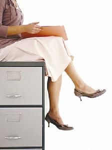 女性蹺二郎腿有害健康